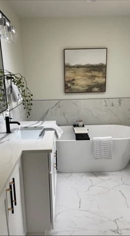 Luxury Bathroom Interior